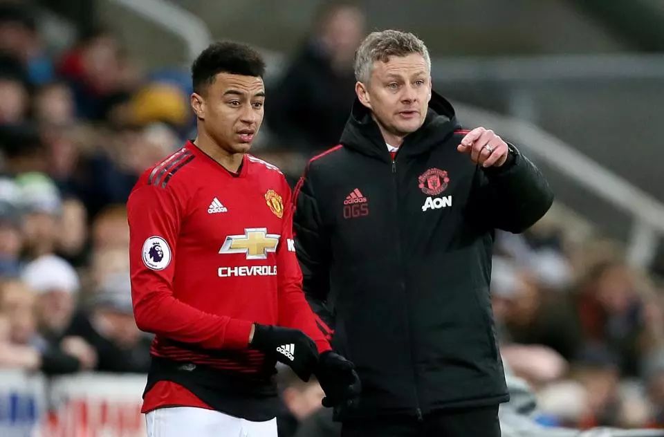 在介绍这间 在介绍这间